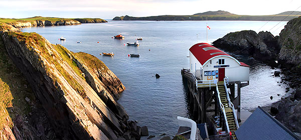 Boat, ship, kayak, canoe, gondola images