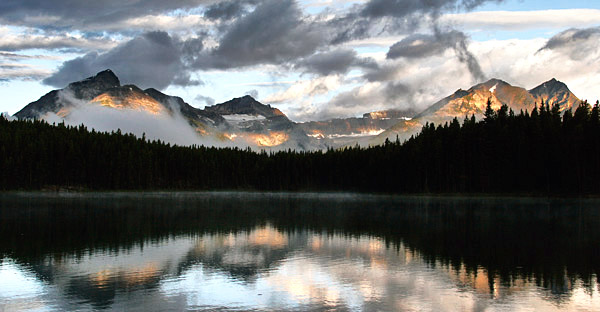 Photo tour image from the Canadian Rockies, Alberta, Canada