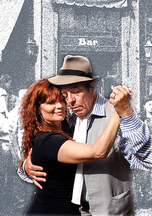 Two to tango in San Telmo, Buenos Aires, Argentina